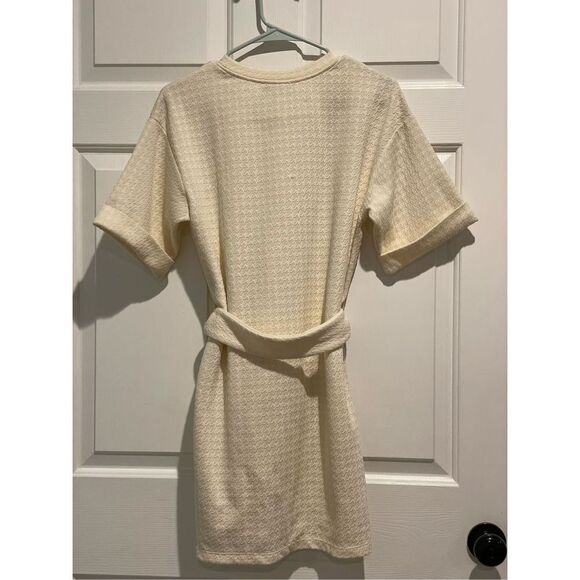 NWOT Bershka Belted Cream Houndstooth Short Sleeve Shirt Mini Dress Size Small - Picture 14 of 15